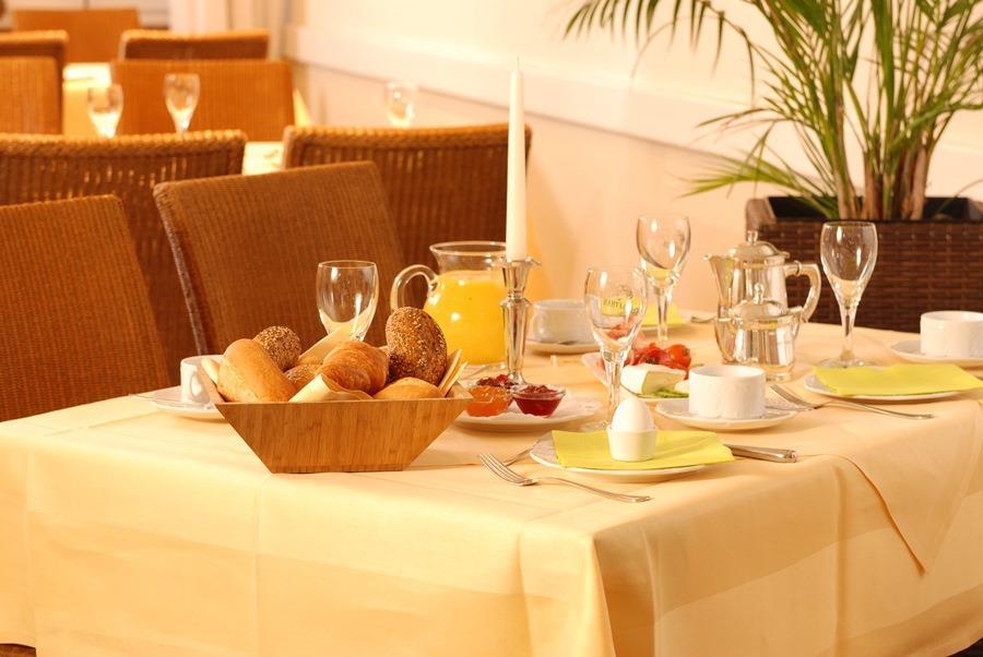 Hotel Klein Frankfurt Frankfurt am Main Nhà hàng bức ảnh