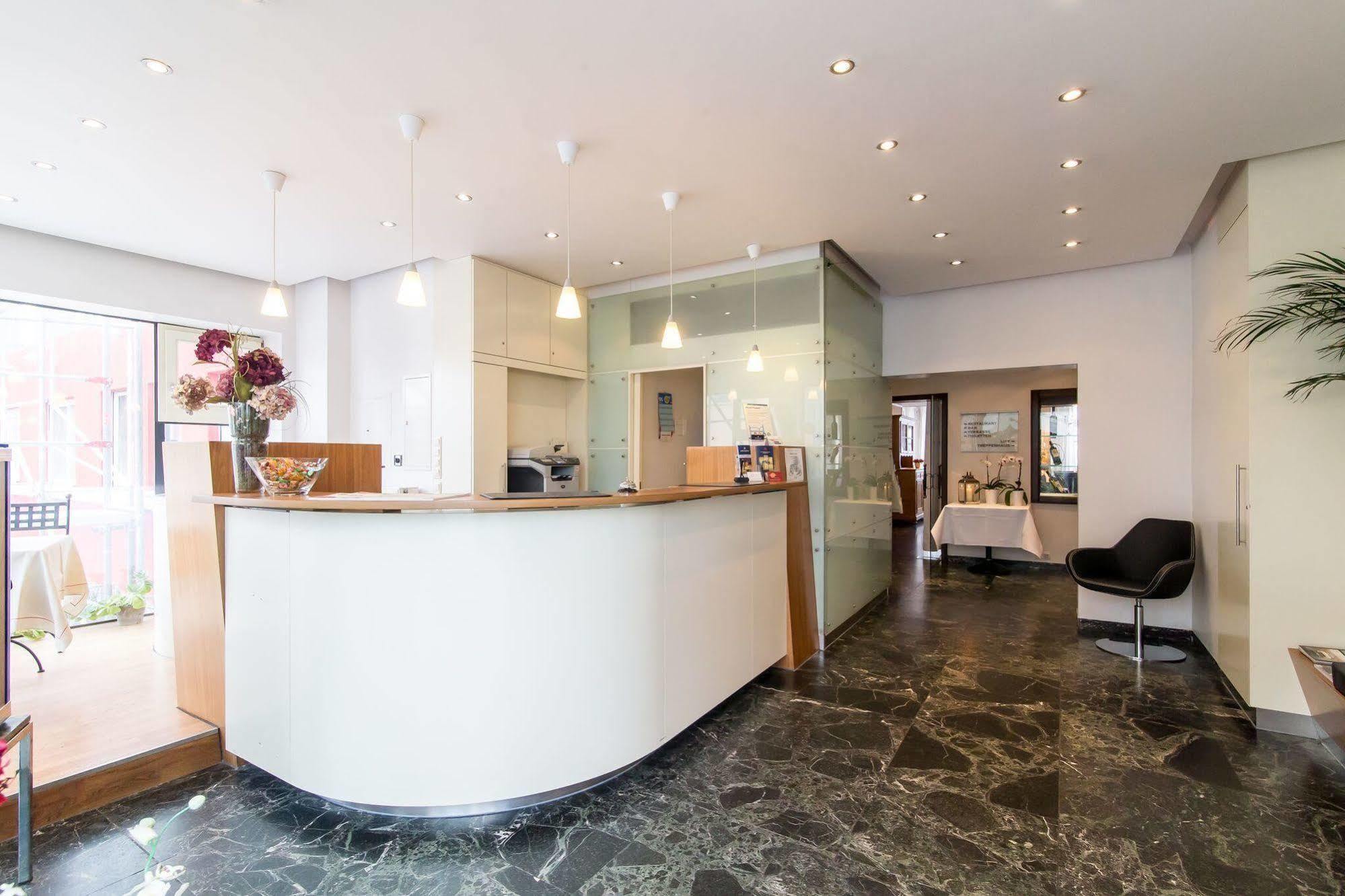 Hotel Klein Frankfurt Frankfurt am Main Ngoại thất bức ảnh